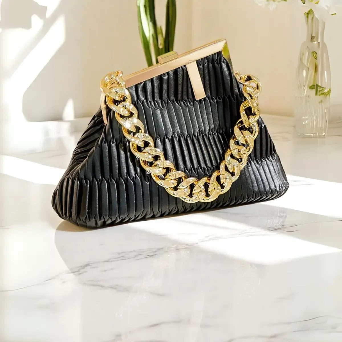 Black-Hobo-Bag-for-Women