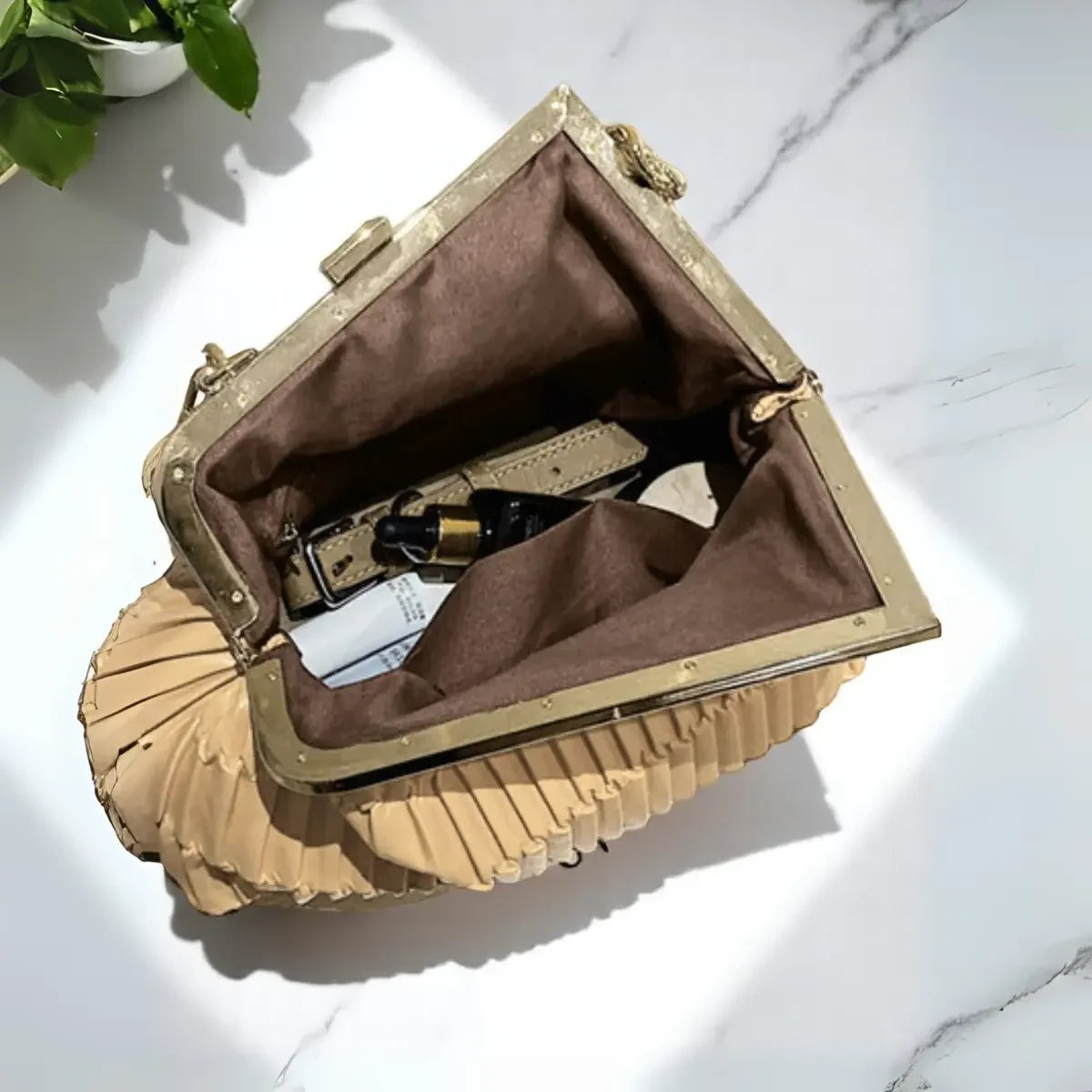 Trendy-Brown-Fashionista-Bag