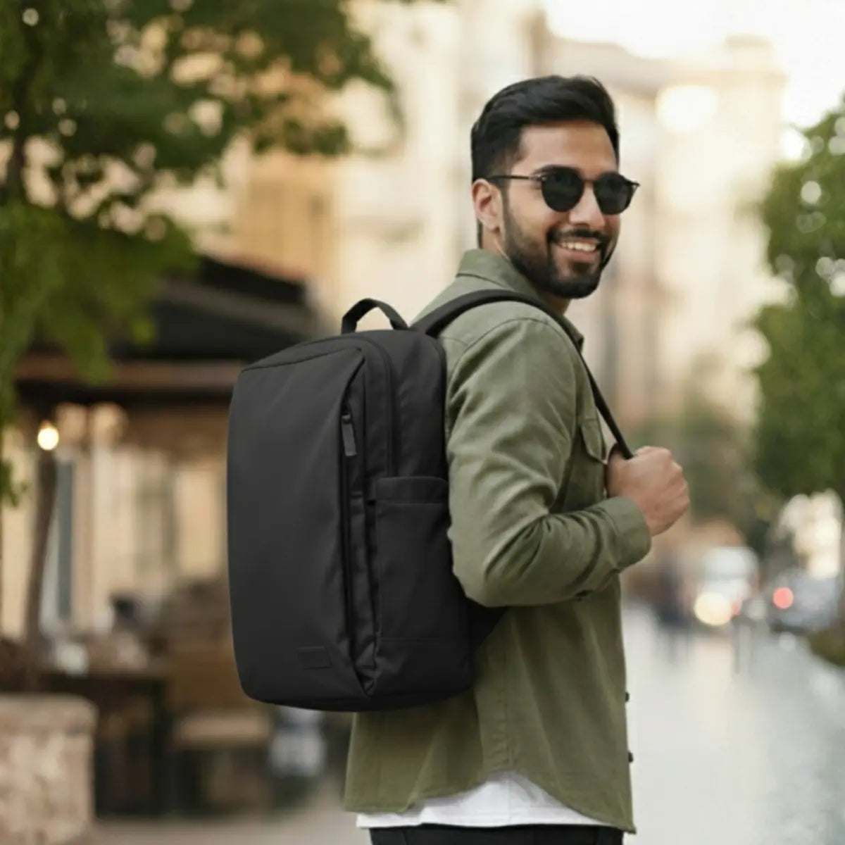 Everyday Essentials Black Travel Laptop Backpack – stylish office and college bag