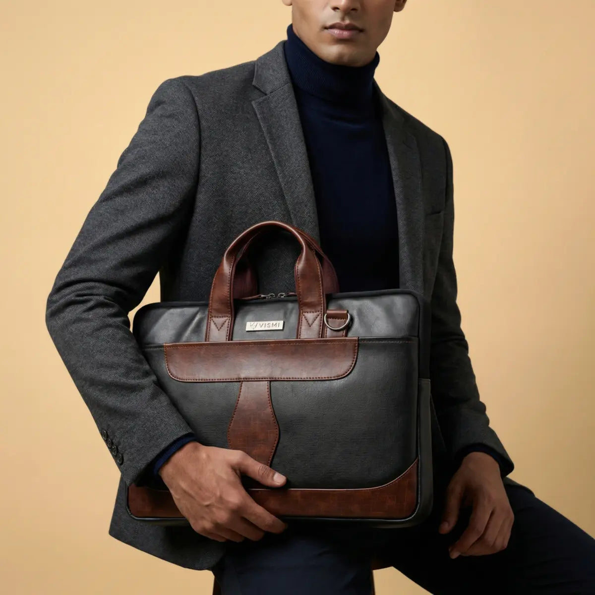 Summit Vector Laptop Messenger Bag - Black