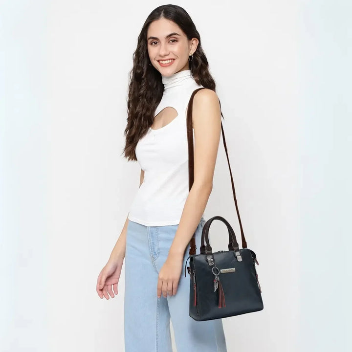 womens_black_satchel_handbag